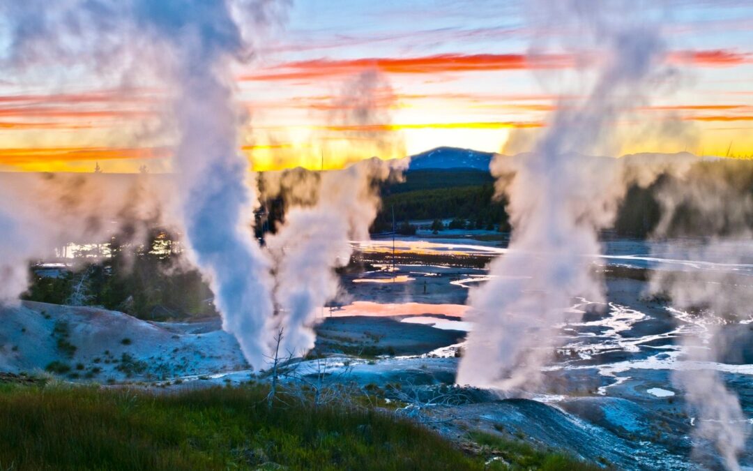 Yellowstone Eruption Closes Popular Trail