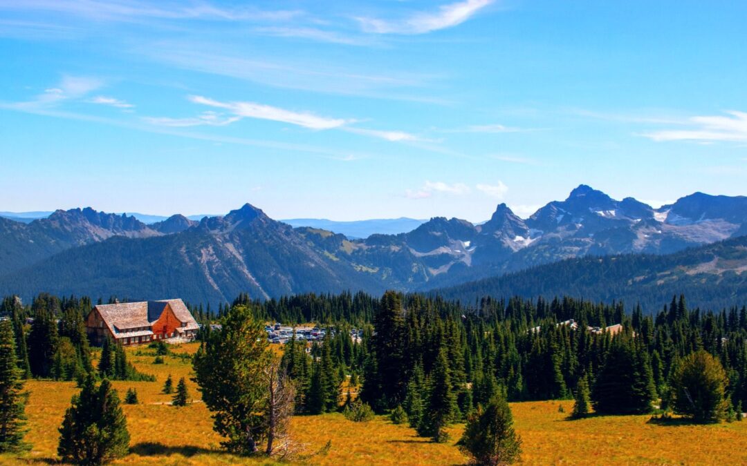 7 Best Small Towns In The Cascades For A Weekend Retreat